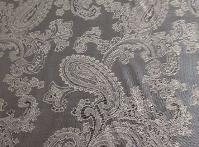 A36 - Jacquard Changeant – Grau-silber