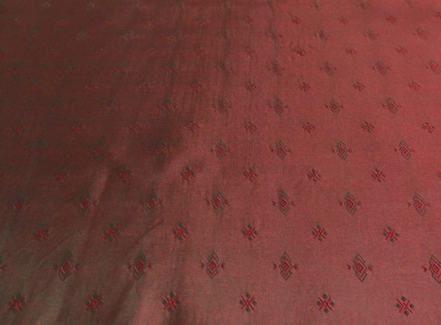 A22 - Jacquard Changeant – Rot-braun